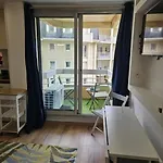 Elegant Studio, 2-4 People, Wifi, Pool, Parking