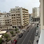 Elegant Studio, 2-4 People, Wifi, Pool, Parking Apartamento *