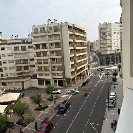 Elegant Studio, 2-4 People, Wifi, Pool, Parking Apartamento *