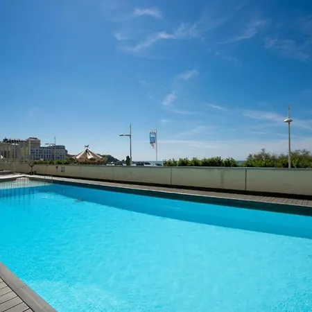 Apartamento Elegant Studio, 2-4 People, Wifi, Pool, Parking